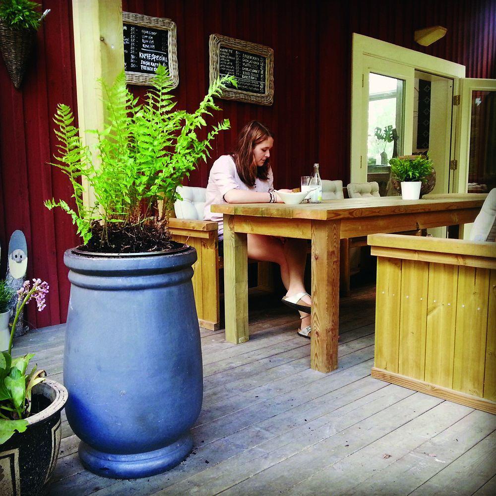 Guesthouse Eleven Hotel Arvika Exterior photo